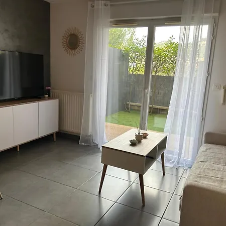 Magnifique Studio 锡富尔勒普拉日